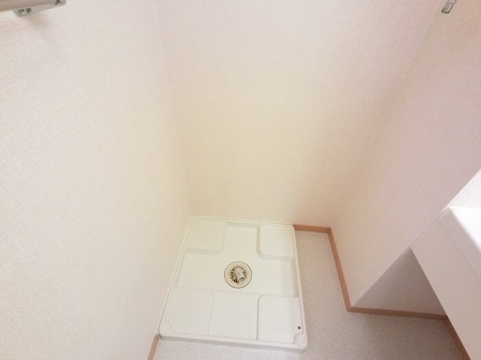 エピナール Eの物件内観写真