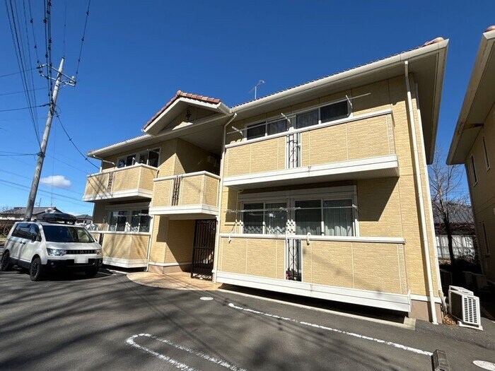 ジヴェルニー 003の物件外観写真