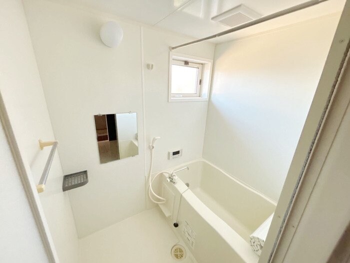 ジヴェルニー 003の物件内観写真