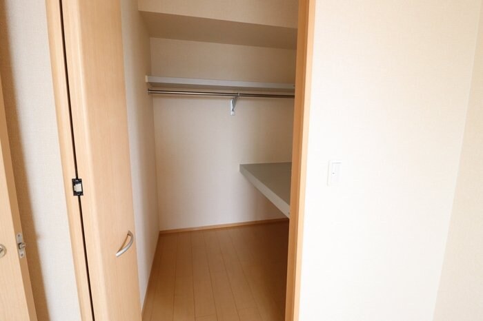 フローラM IIの物件内観写真