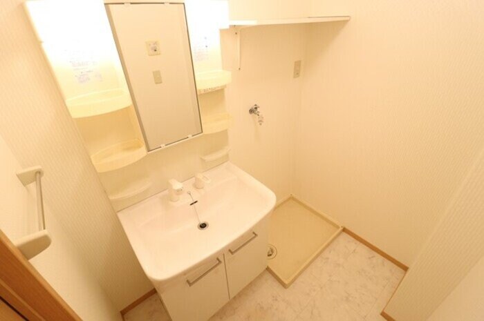 ロイヤルガーデン連取 A\\/B\\/C\\/D\\/Eの物件内観写真