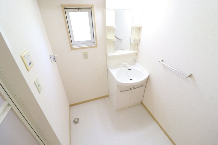 ヴィラ・ブルーノ Hの物件内観写真