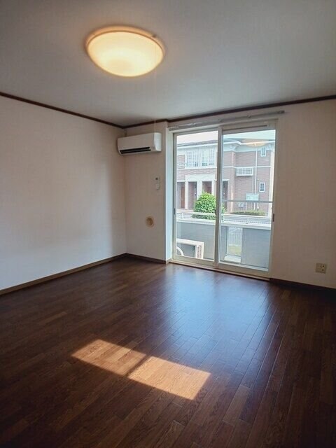 エトワールBの物件内観写真