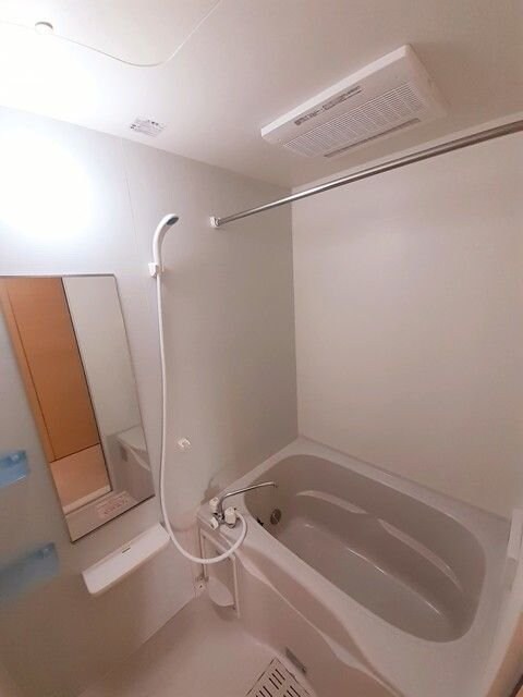 ボヌール ヴィーロ Iの物件内観写真