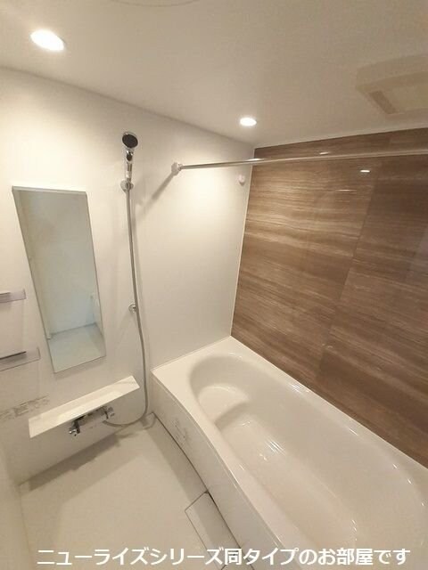 モルト・フェリーチェAの物件内観写真