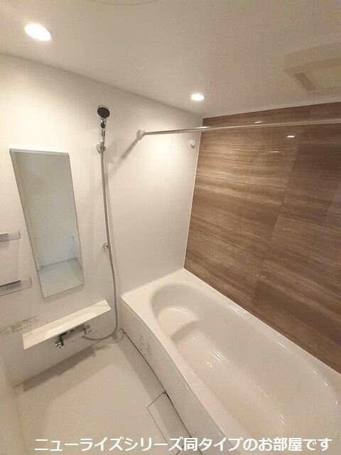 モルト・フェリーチェAの物件内観写真