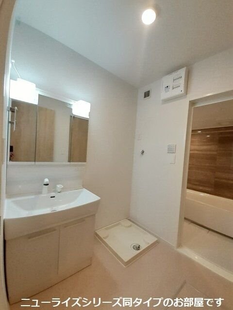 モルト・フェリーチェAの物件内観写真