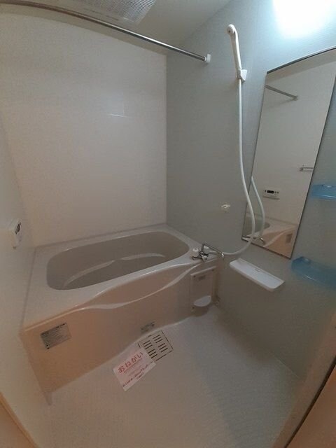 アルモニーBの物件内観写真