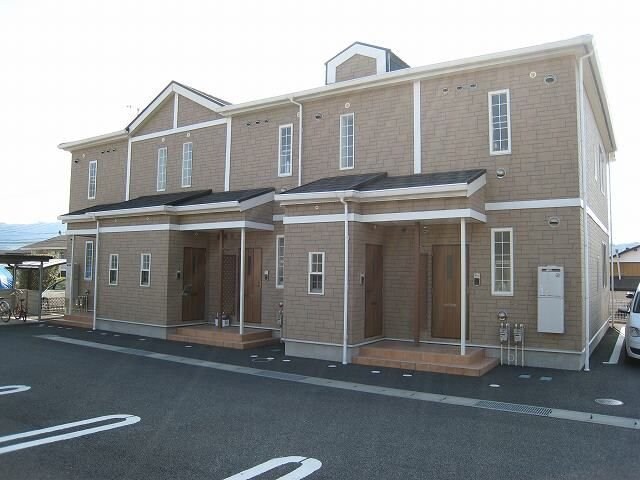 ララ・メゾンBの物件外観写真