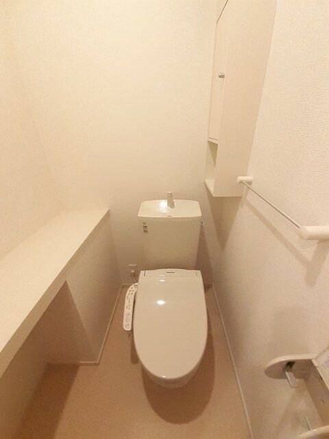 フォルシュIIの物件内観写真