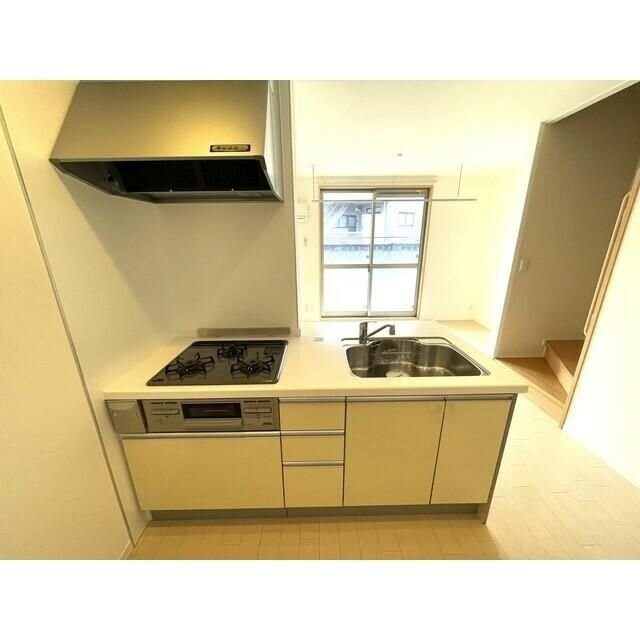 サニーコート石原の物件内観写真