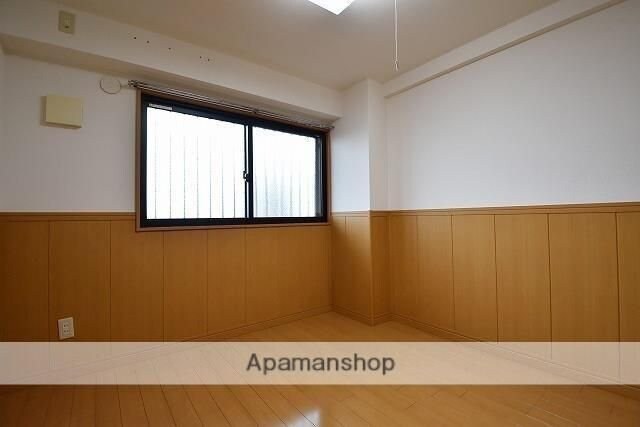 ヴィラ・マリポーサの物件内観写真