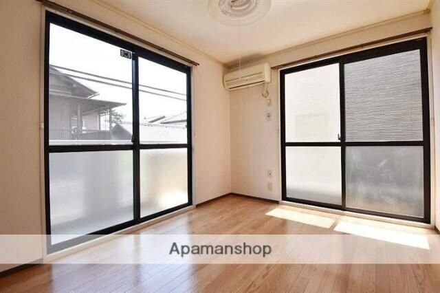 ポエムハイツの物件内観写真