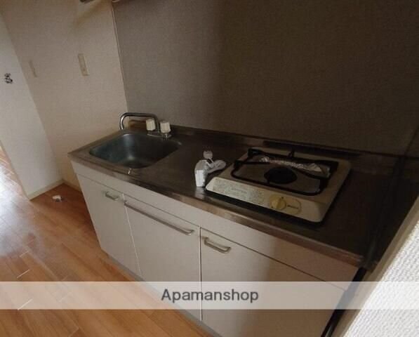 ライヴリP・Q・Rの物件内観写真