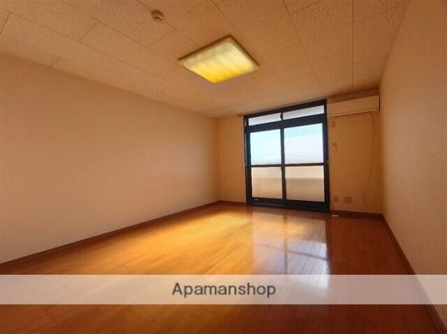 フィオーレの物件内観写真