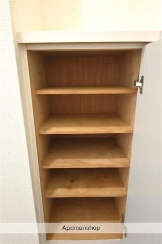 ウィステリアマンションの物件内観写真