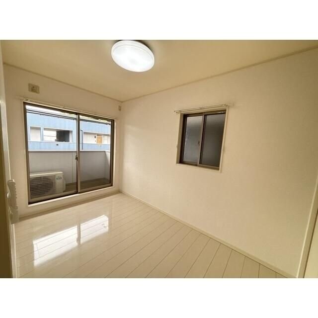 GARDEN MIYAKOIIの物件内観写真