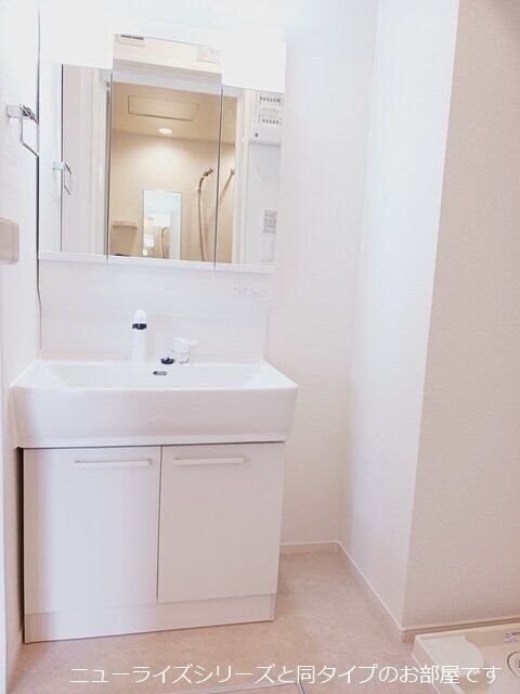 ヒカルサ伊勢崎IIの物件内観写真