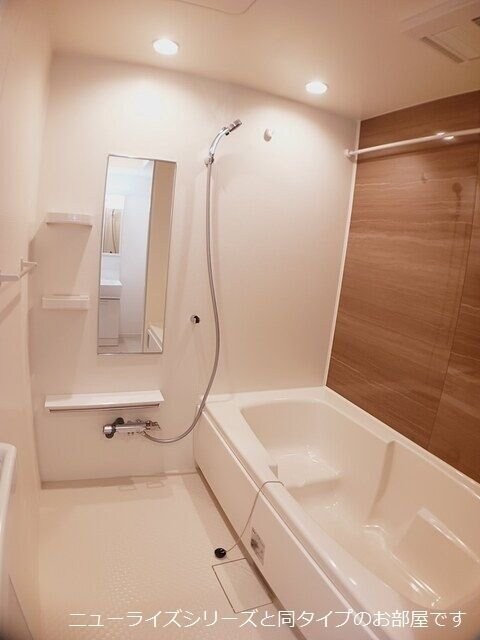 ヒカルサ伊勢崎IIの物件内観写真