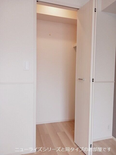 ヒカルサ伊勢崎IIの物件内観写真