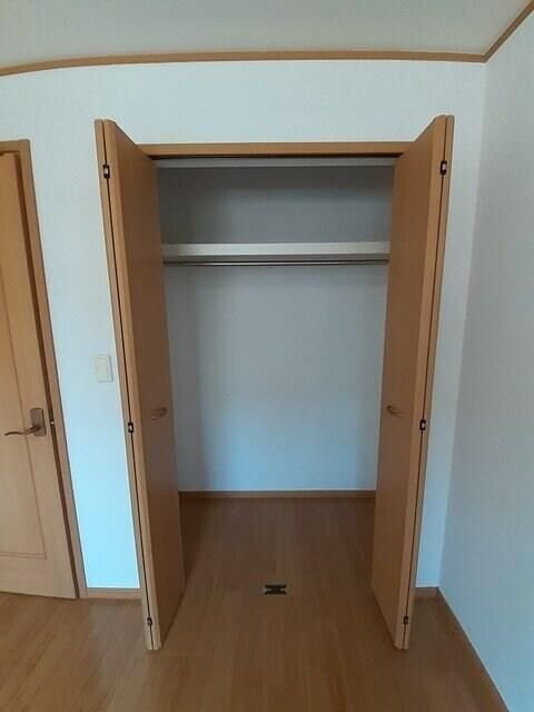 メゾン・アンソレイエ Iの物件内観写真