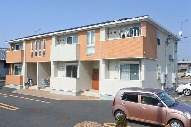 ファインCの物件外観写真