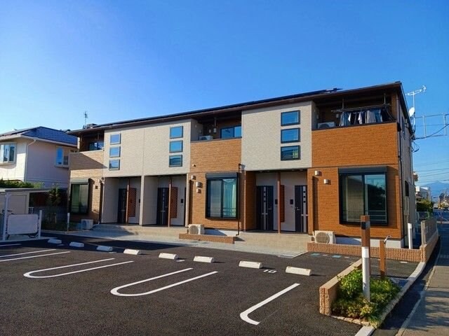 フロレゾン 桜の物件外観写真