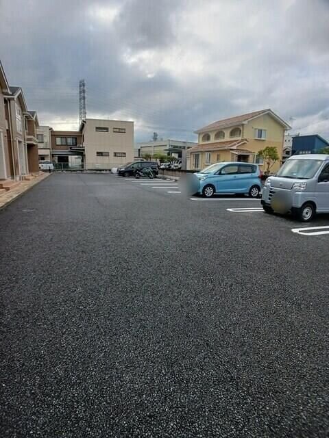 ナッツベリーハウス Bの物件内観写真