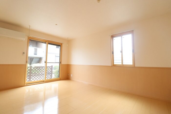 ラ・プランタン Dの物件内観写真