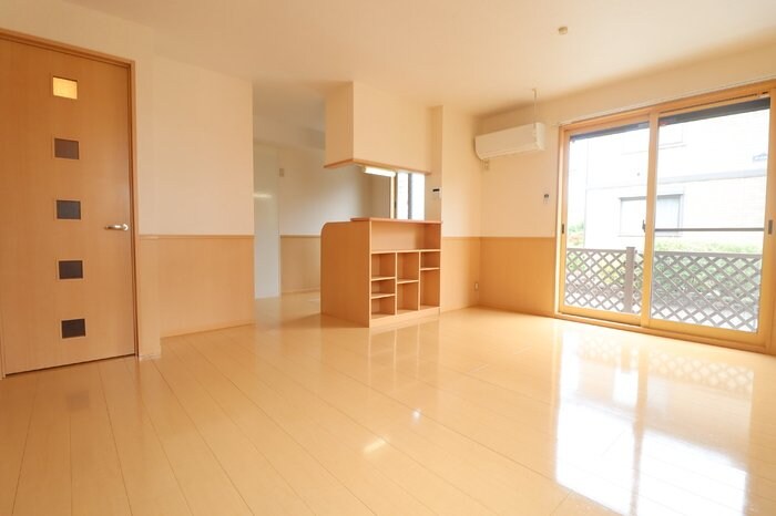 ラ・プランタン Dの物件内観写真