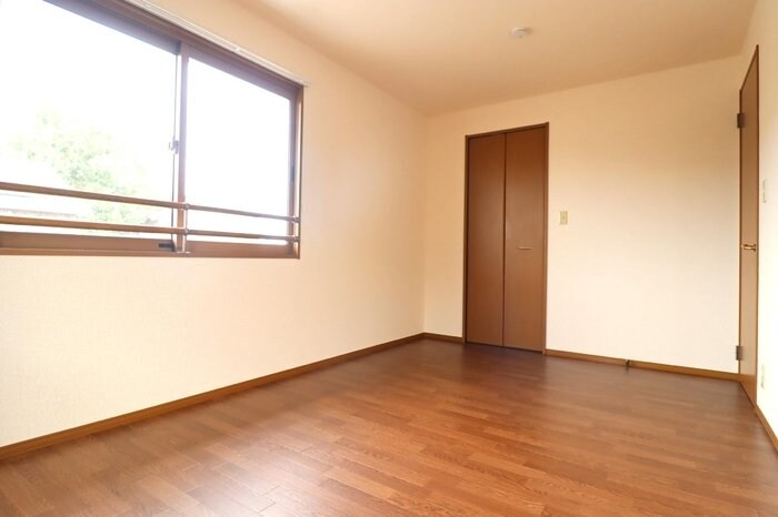 ラファエル Vの物件内観写真