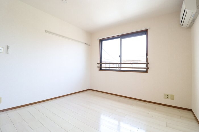 ラファエル IIの物件内観写真