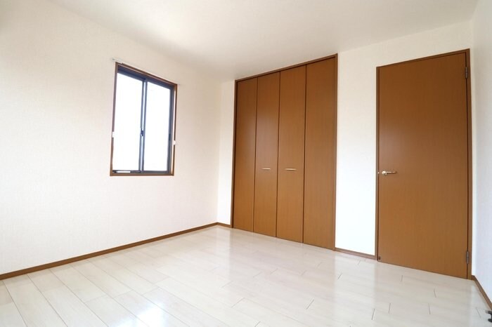 ラファエル IIの物件内観写真