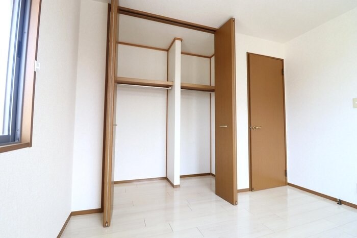 ラファエル IIの物件内観写真