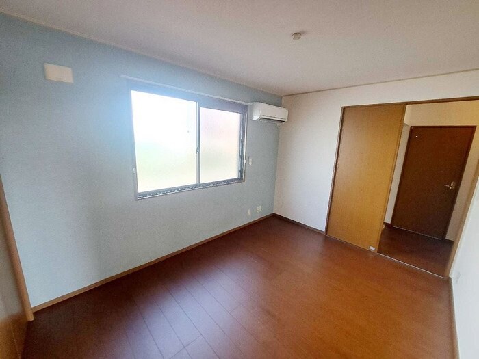 ミンガルの物件内観写真