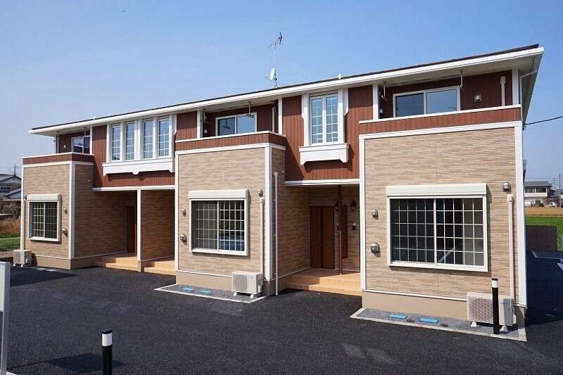 ラ・ヴィエルジュの物件外観写真