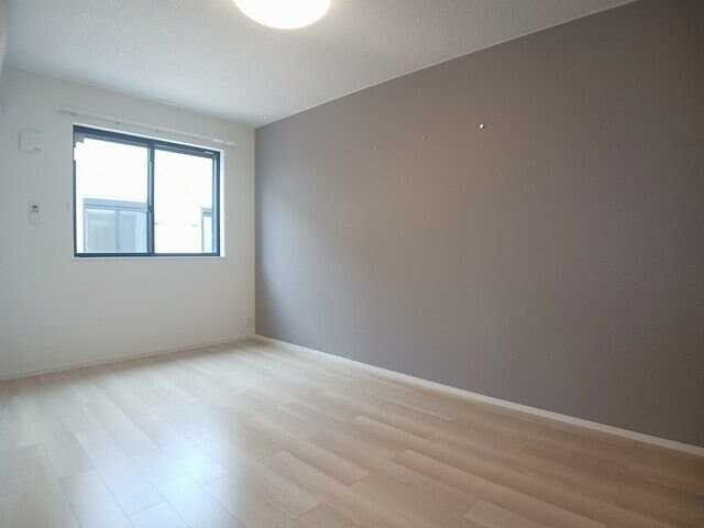 ロータス三室 Bの物件内観写真