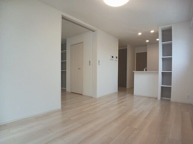 ロータス三室 Bの物件内観写真