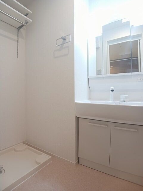 ロータス三室 Bの物件内観写真