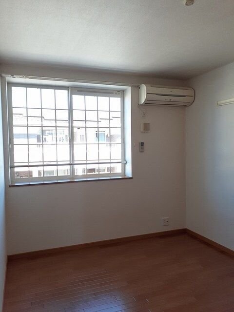 カスターニャBの物件内観写真