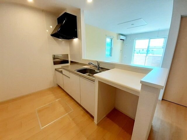 メゾン ラフレIIIの物件内観写真