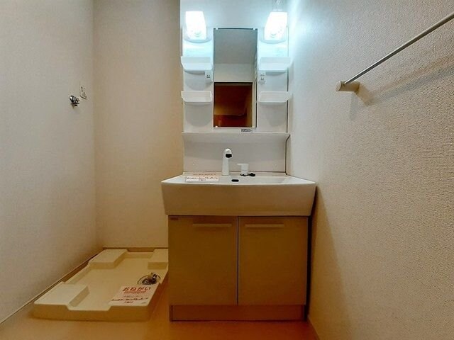 メゾン ラフレIIIの物件内観写真