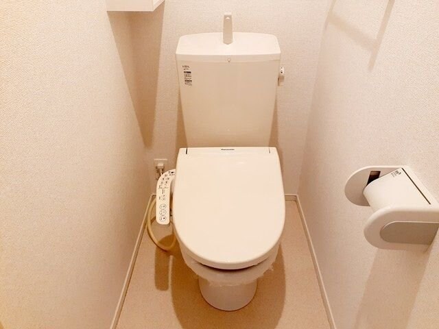 メゾン ラフレIIIの物件内観写真