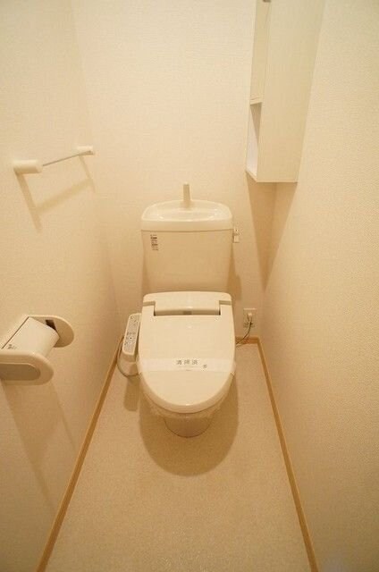 ヴィラ・フォレストAの物件内観写真