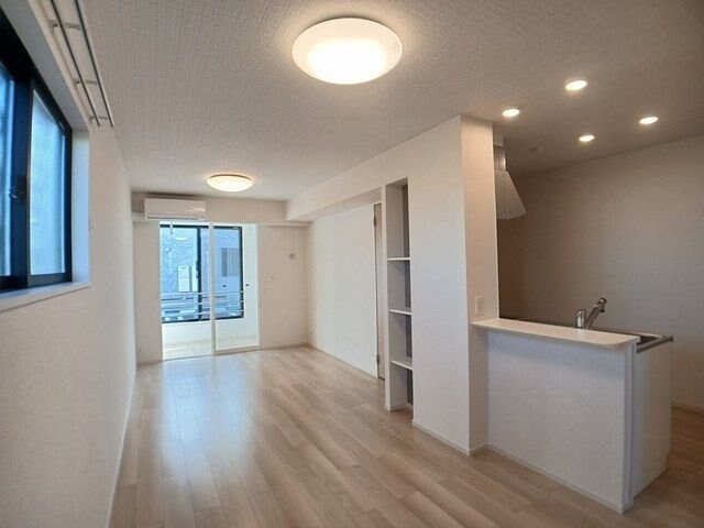 ローレル カルムの物件内観写真