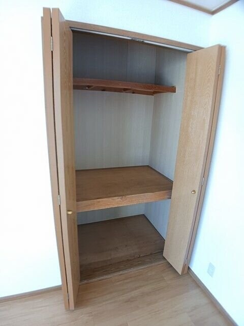 エミール Iの物件内観写真