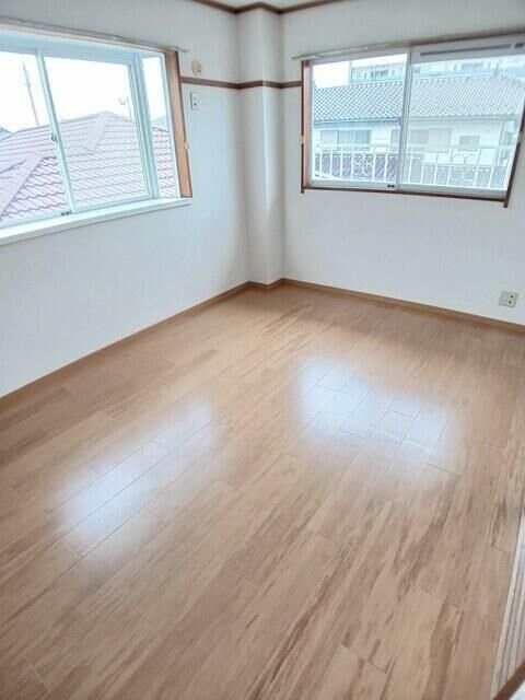 リバーパークの物件内観写真