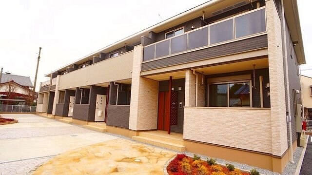 プティ・ラパンの物件外観写真