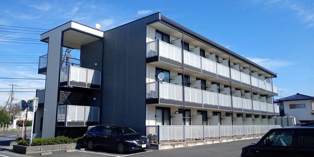 レオパレスグリチネIIの物件外観写真