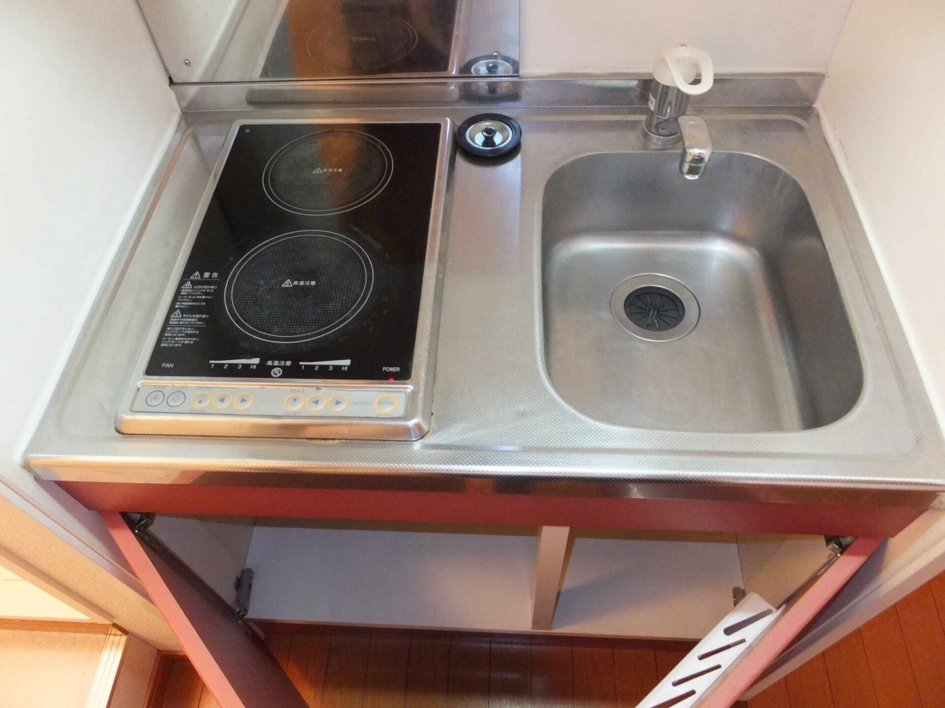 レオパレスホワイト バーチの物件内観写真